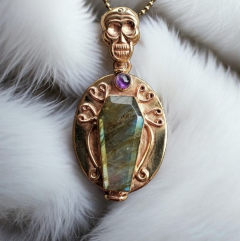 Labradorite w/Amethyst Coffin Box Pendant Necklace